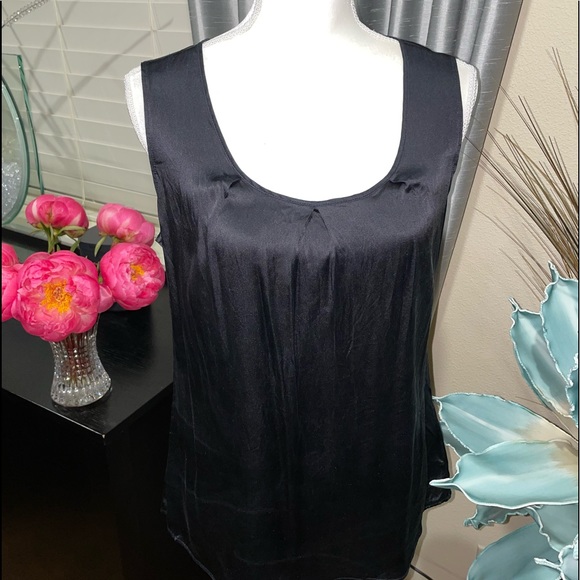 GNW silk black sleeveless blouse - Picture 2 of 10